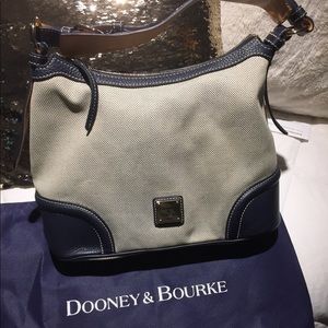 Dooney & Bourke shoulder bag